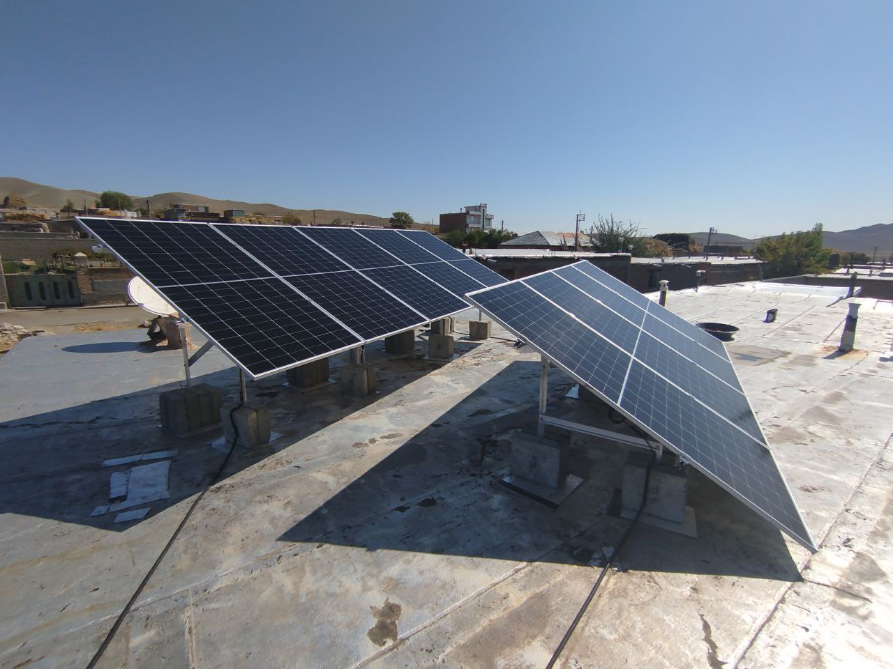 Small-Scale Solar Powerplant of Imam Khomeini Relief Foundation in Bukan city 1